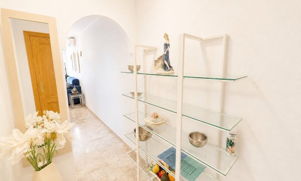 Resale - Apartment - Torrevieja - Playa del Cura