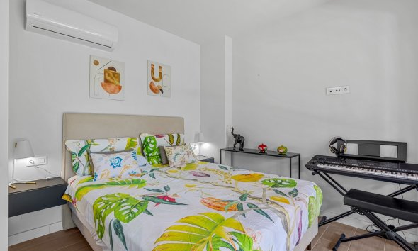 Resale - Apartment - Orihuela Costa - Lomas del Golf