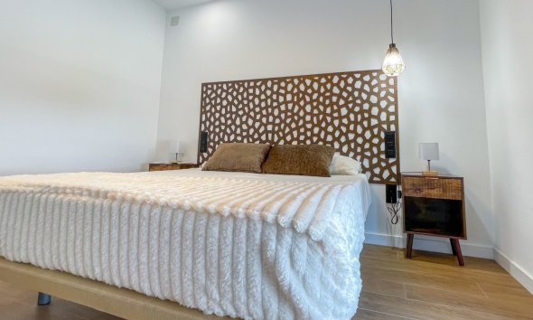 Resale - Terraced house / Townhouse - Torrevieja - Nueva Torrevieja
