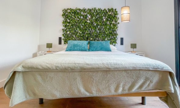 Resale - Terraced house / Townhouse - Torrevieja - Nueva Torrevieja