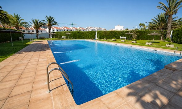 Resale - Terraced house / Townhouse - Torrevieja - Torrevieja - Aguas Nuevas