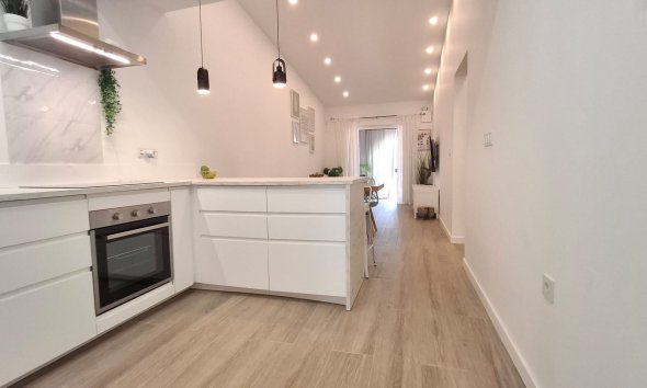 Resale - Terraced house / Townhouse - Orihuela - Playa Flamenca
