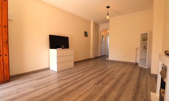 Resale - Terraced house / Townhouse - Algorfa - Montemar