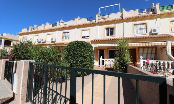 Resale - Terraced house / Townhouse - Algorfa - Montemar