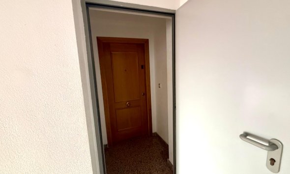 Resale - Apartment - Torrevieja - Acequion