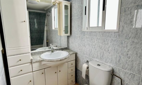 Resale - Apartment - Torrevieja