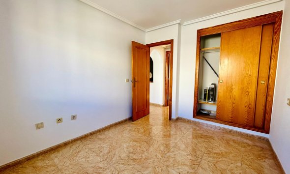 Resale - Apartment - Torrevieja