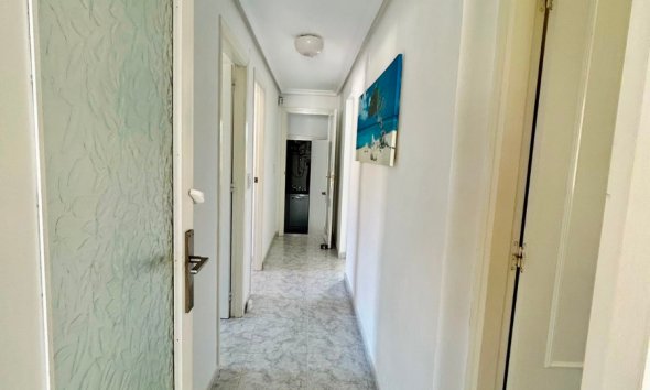 Resale - - VILLA - Torrevieja - Urbanización San Luis