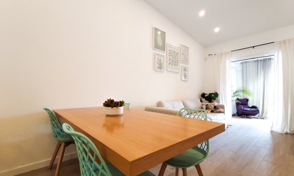 Resale - Bungalow - Orihuela Costa - Playa Flamenca