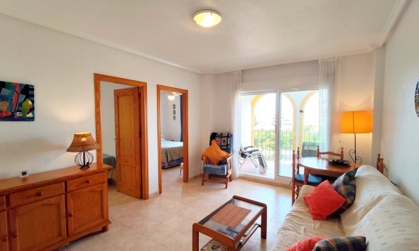 Resale - Apartment - Orihuela Costa - La Zenia