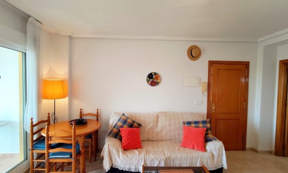 Resale - Apartment - Orihuela Costa - La Zenia