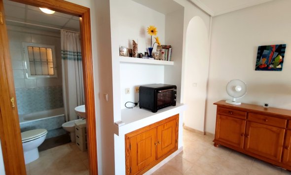 Resale - Apartment - Orihuela Costa - La Zenia