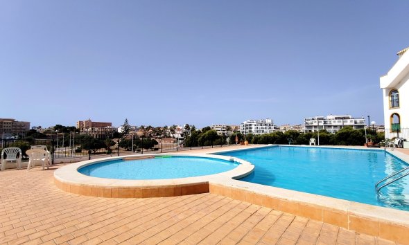 Resale - Apartment - Orihuela Costa - La Zenia