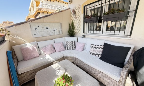 Resale - Terraced house / Townhouse - Torrevieja - Los Altos