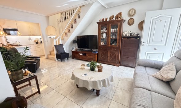 Resale - Terraced house / Townhouse - Torrevieja - Los Altos