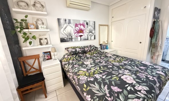 Resale - Terraced house / Townhouse - Torrevieja - Los Altos