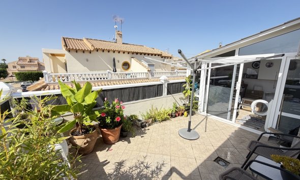 Resale - Terraced house / Townhouse - Torrevieja - Los Altos