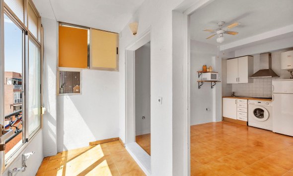 Resale - Apartment - Torrevieja - La Mata