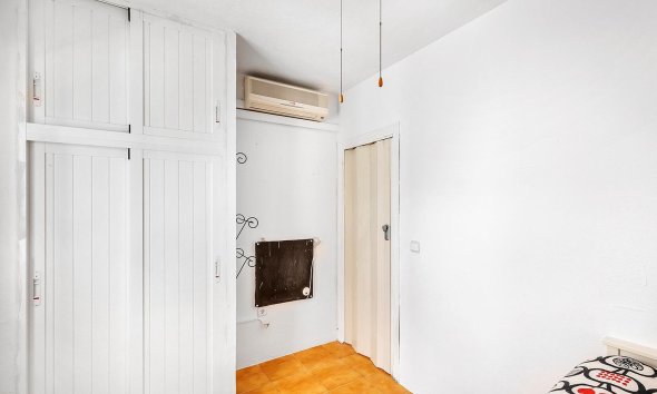 Resale - Apartment - Torrevieja - La Mata