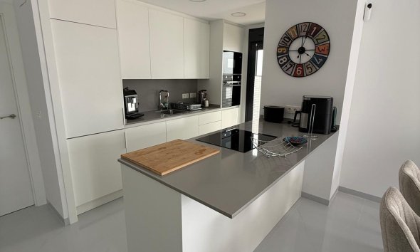 Resale - Villa / House - Vistabella Golf