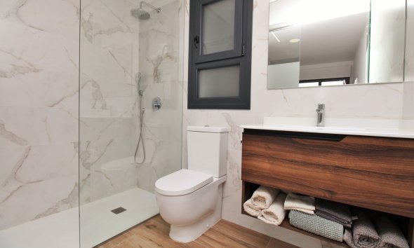 Reventa - Apartamento - Orihuela Costa - Villamartín