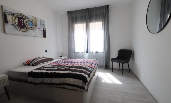 Rynek Wtórny - Apartament / Duplex - Torrevieja