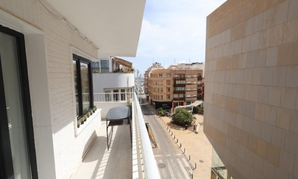 Rynek Wtórny - Apartament / Duplex - Torrevieja