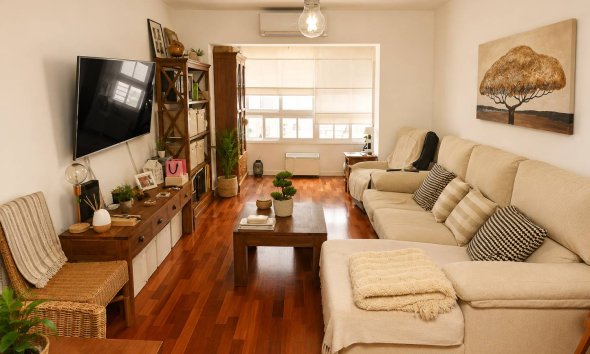 Reventa - Apartamento / Dúplex - Torrevieja
