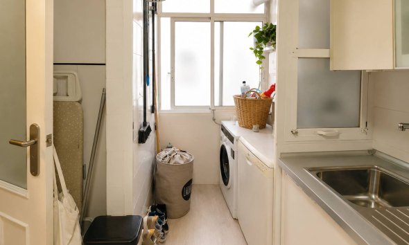 Reventa - Apartamento / Dúplex - Torrevieja