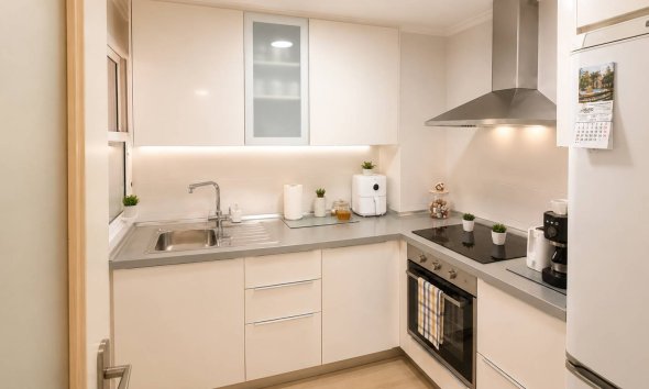 Reventa - Apartamento / Dúplex - Torrevieja