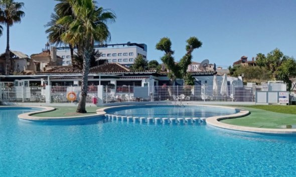 Resale - Bungalow - Torrevieja