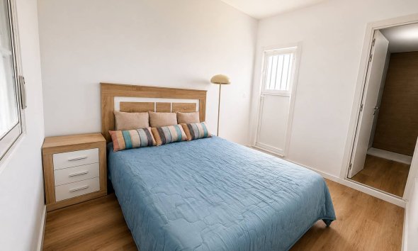 Resale - Townhouse / Terraced House - Torrevieja