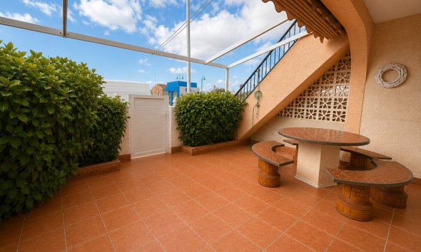 Resale - Bungalow - La Mata - La Mata, Torrevieja
