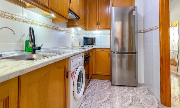 Reventa - Apartamento / Dúplex - Torrevieja