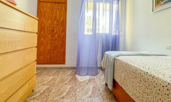Reventa - Apartamento / Dúplex - Torrevieja