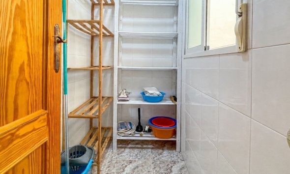 Reventa - Apartamento / Dúplex - Torrevieja