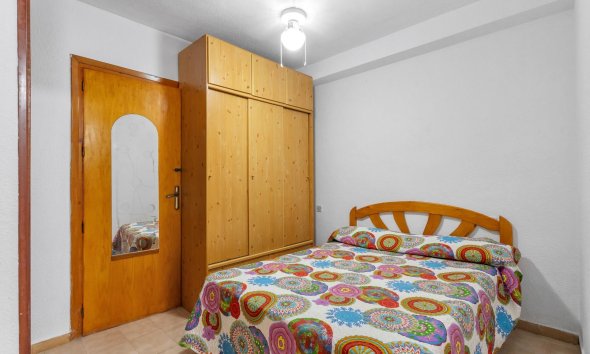 Rynek Wtórny - Bungalow / Domek parterowy - Torrevieja - Playa de los Naufragos