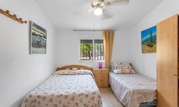 Rynek Wtórny - Bungalow / Domek parterowy - Torrevieja - Playa de los Naufragos