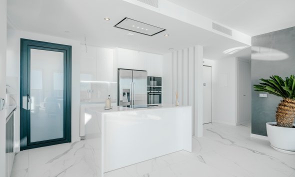 Reventa - Apartamento / Dúplex - Benidorm