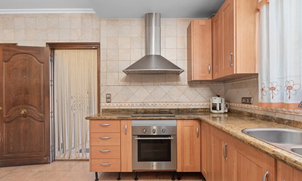 Resale - Farm Estate / Country Property - Beniel - Carretera de Beniel