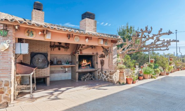 Resale - Farm Estate / Country Property - Beniel - Carretera de Beniel