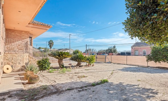 Resale - Farm Estate / Country Property - Beniel - Carretera de Beniel