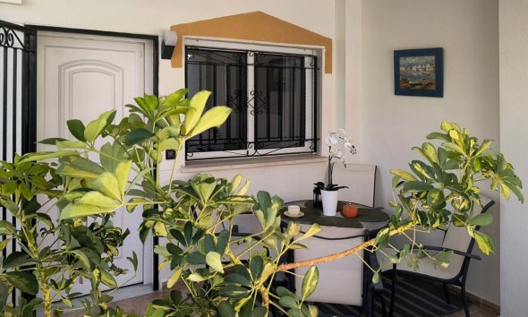 Resale - Townhouse / Terraced House - Orihuela Costa