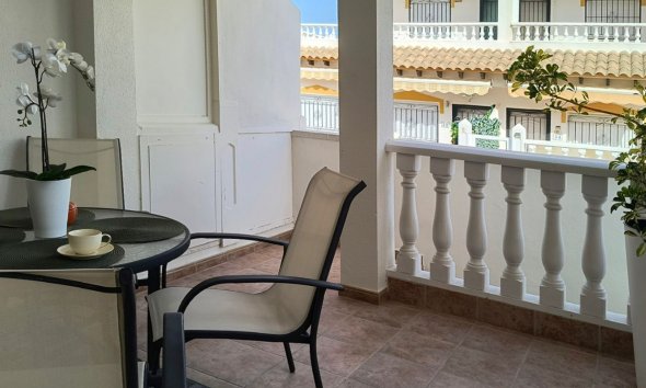 Resale - Townhouse / Terraced House - Orihuela Costa