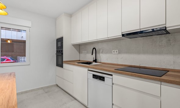 Rynek Wtórny - Apartament - Torrevieja - Playa del Acequión