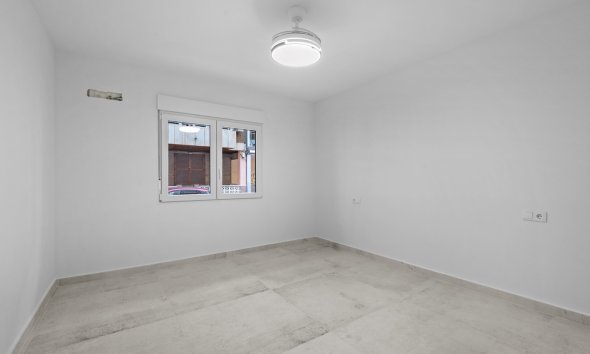 Rynek Wtórny - Apartament - Torrevieja - Playa del Acequión