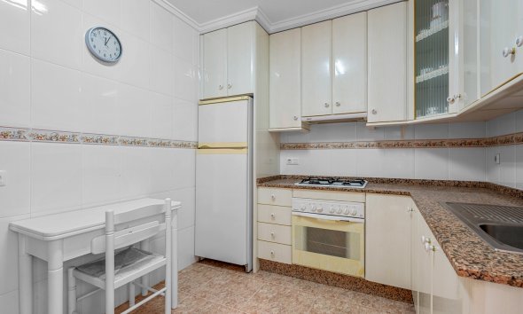 Resale - Apartament / Duplex - Torrevieja