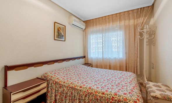 Resale - Apartament / Duplex - Torrevieja