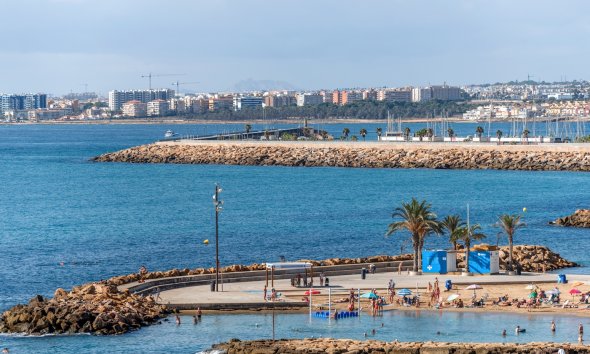 Resale - Apartament / Duplex - Torrevieja