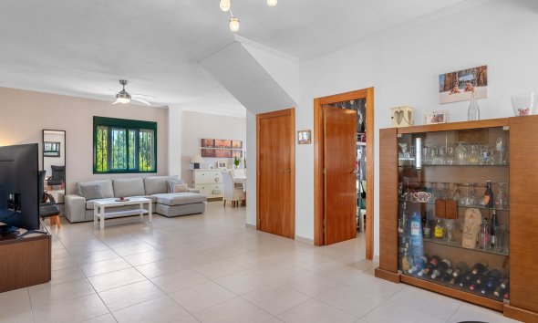 Resale - Villa - Ciudad Quesada